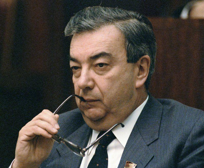 Византийские игры: история противостояния Березовского и Примакова