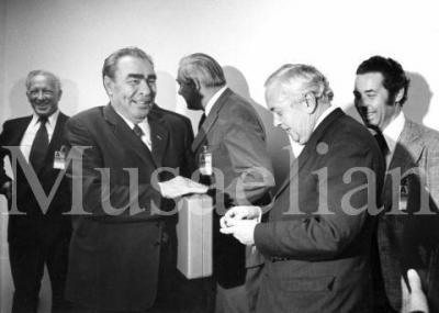 Секреты манипуляции общественным сознанием