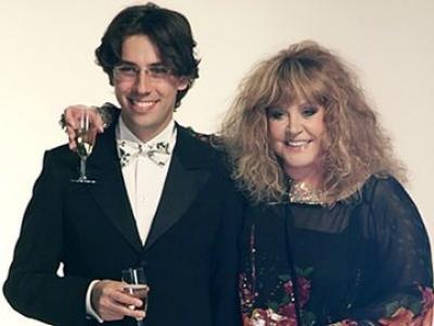 87) ему доложили: в московском горкоме чп: в