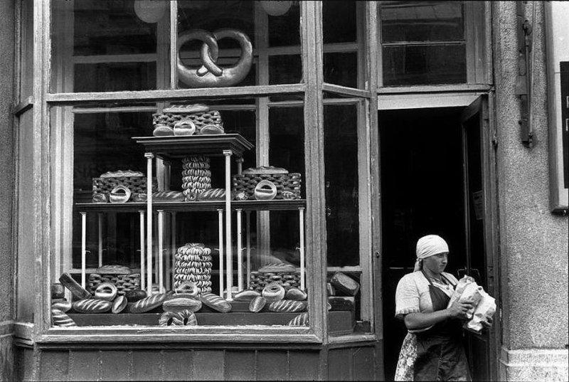 25 кадров Анри Картье-Брессона о советской жизни в 1954 году () 25 кадров Анри Картье-Брессона о советской жизни в 1954 году