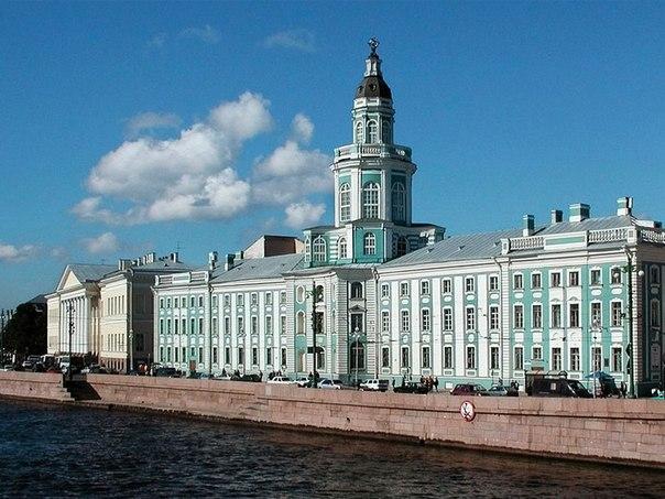 31 января 1714 года в Санкт-Петербурге была создана Кунсткамера - первый российский музей.