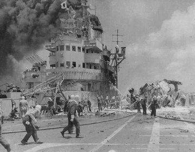 Полет в один конец. Разрушительная мощь камикадзе () Полет в один конец. Разрушительная мощь камикадзе