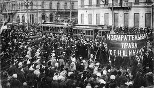 Мало кто знает, но праздник 8 марта стал «Троянским конем» революции 1917 года.