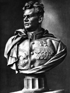 Один из талантливейших полководцев Великой Отечественной войны — Иван Данилович Черняховский () Один из талантливейших полководцев Великой Отечественной войны — Иван Данилович Черняховский