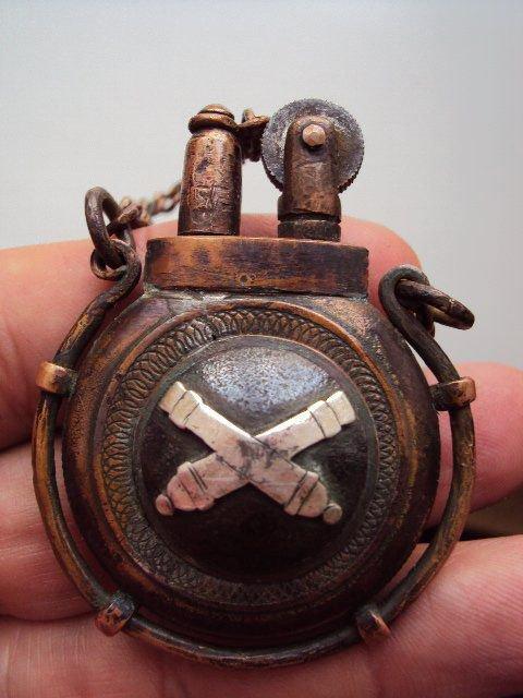 Военные зажигалки () Военные зажигалки