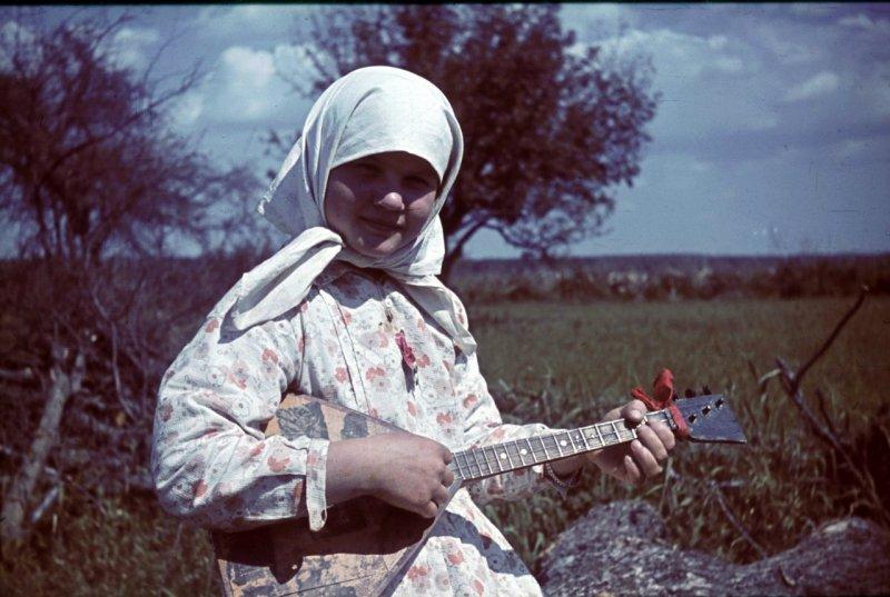 Фотограф Франц Грассер в Белгородской области. 1943