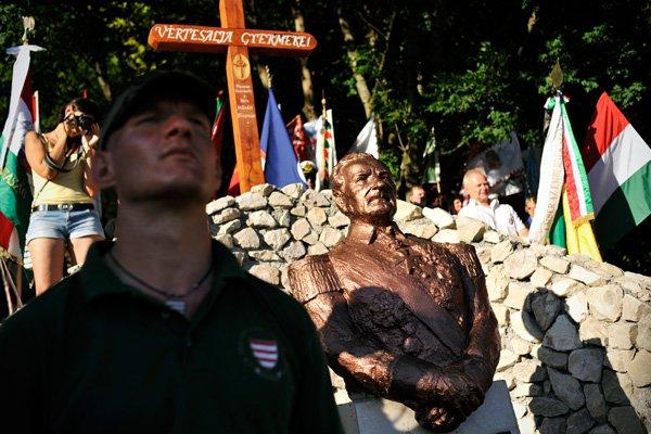 Хорти и вековая «культурная травма» венгров () Хорти и вековая «культурная травма» венгров