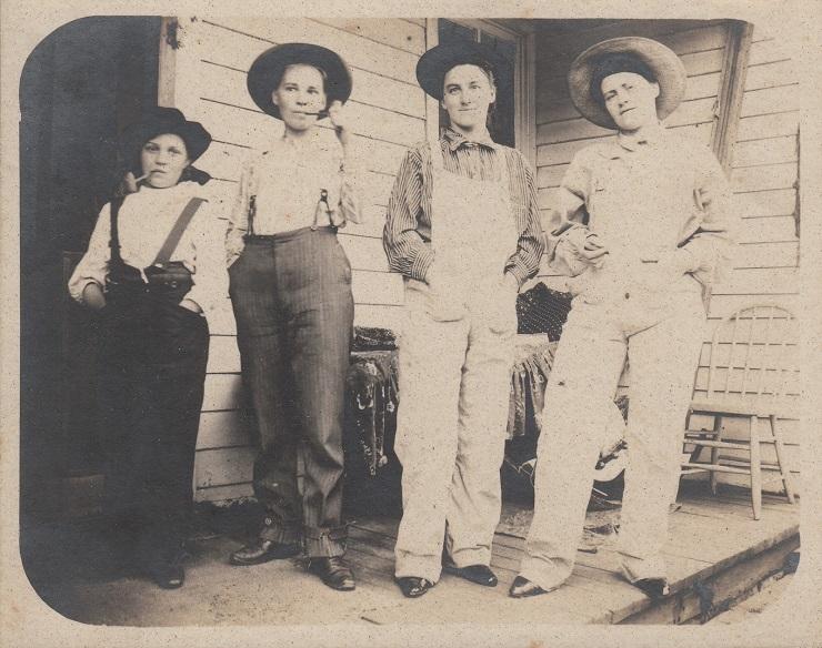 Лесбийский образ России и Европы начала ХХ века () Лесбийский образ России и Европы начала ХХ века