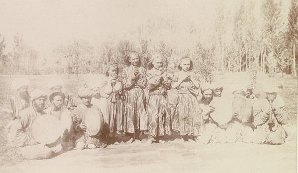 Лесбийский образ России и Европы начала ХХ века () Лесбийский образ России и Европы начала ХХ века