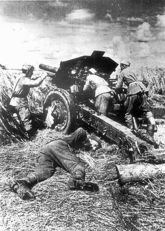 Пятый сталинский удар. Часть 2. Витебско-Оршанская наступательная операция () Пятый сталинский удар. Часть 2. Витебско-Оршанская наступательная операция