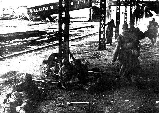 Пятый сталинский удар. Часть 2. Витебско-Оршанская наступательная операция () Пятый сталинский удар. Часть 2. Витебско-Оршанская наступательная операция