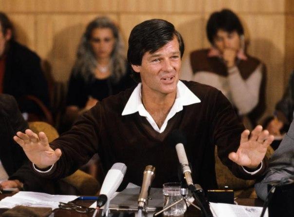 13 июня 1986 года в возрасте 47 лет трагически погиб Дин Рид