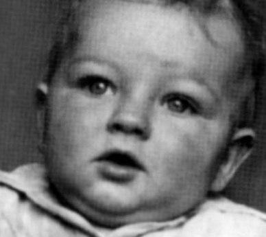 Свой 78-й день рождения отмечает сегодня Михаил Державин