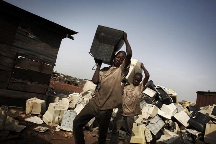 «Железный Джерри Ролингс»: автор процветания Ганы и человек, поддержавший Россию по Крыму () «Железный Джерри Ролингс»: автор процветания Ганы и человек, поддержавший Россию по Крыму