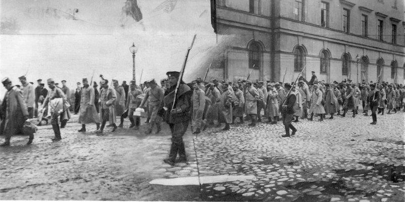 Германские военнопленные в Петрограде. 1915 () Германские военнопленные в Петрограде. 1915