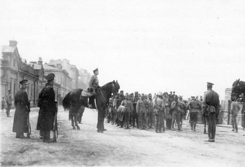 Германские военнопленные в Петрограде. 1915 () Германские военнопленные в Петрограде. 1915