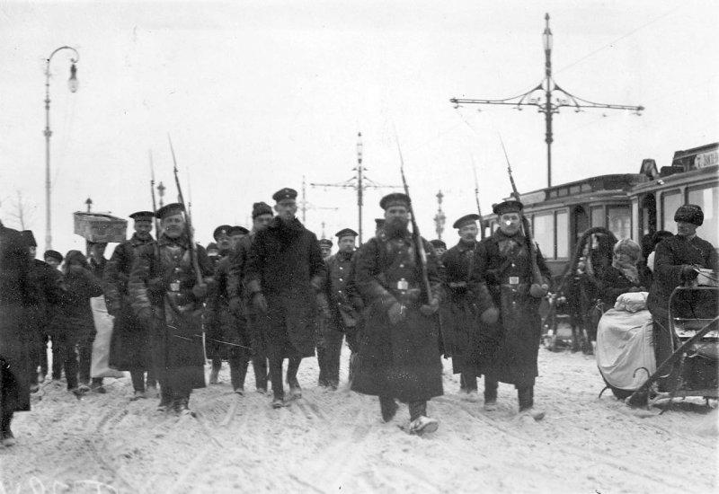 Германские военнопленные в Петрограде. 1915 () Германские военнопленные в Петрограде. 1915