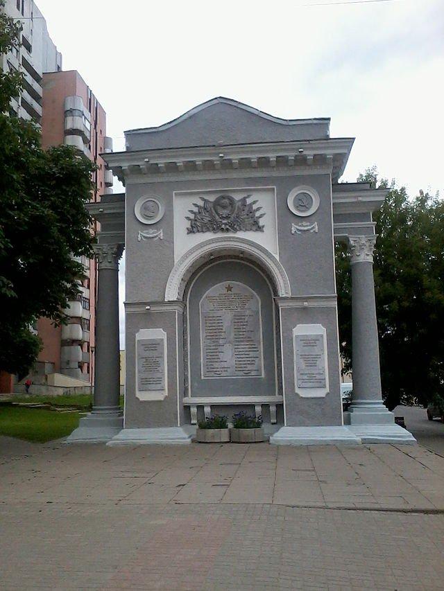 Пятый сталинский удар. Часть 3. Могилёвская наступательная операция () Пятый сталинский удар. Часть 3. Могилёвская наступательная операция