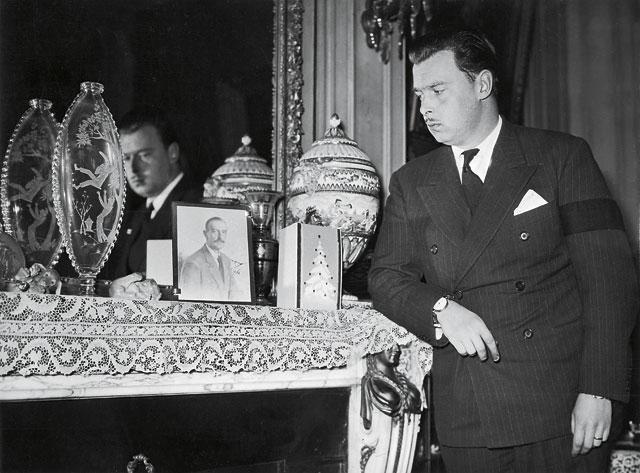 «Русская весна» – преемники младороссов Казем-бека () «Русская весна» – преемники младороссов Казем-бека