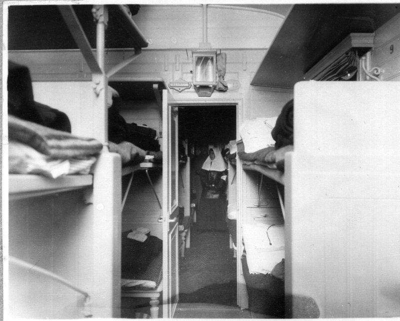 Санитарный поезд ее императорского высочества великой княжны Ольги Николаевны. 1914-1917 () Санитарный поезд ее императорского высочества великой княжны Ольги Николаевны. 1914-1917