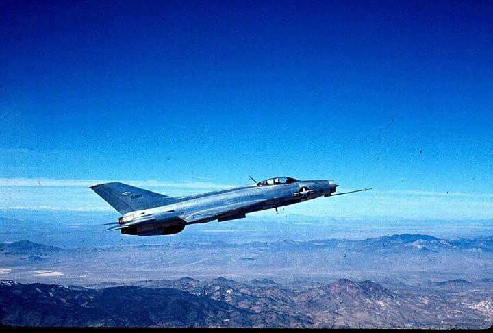 «Свои среди чужих». Часть 1-я () «Свои среди чужих». Часть 1-я