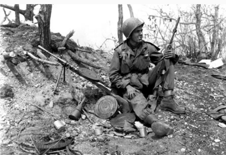 «Свои среди чужих». Часть 1-я () «Свои среди чужих». Часть 1-я