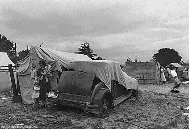 Американская депрессия 30х годов () Американская депрессия 30х годов