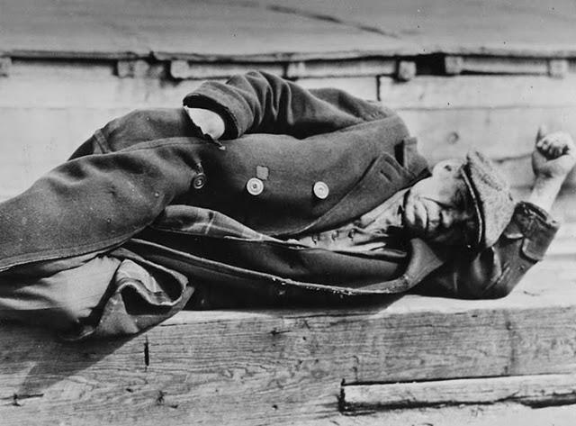 Американская депрессия 30х годов () Американская депрессия 30х годов