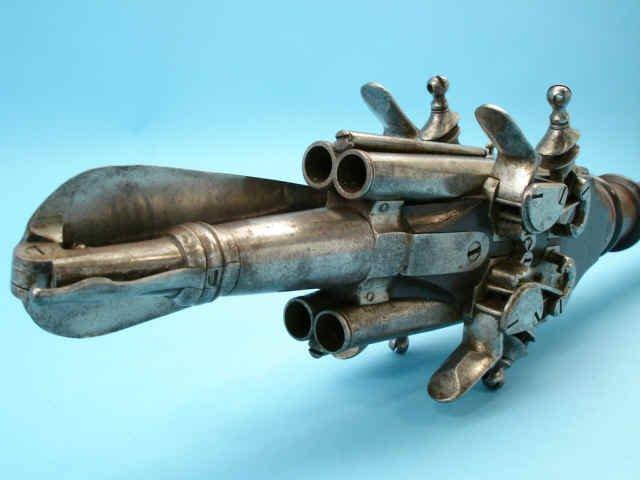 Четырехствольный кремневый пистолет — копье начала 18 века