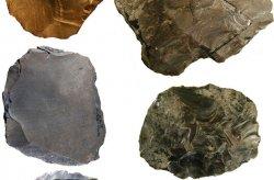 Изготовление каменных орудий труда в древности зарождалось несколько раз