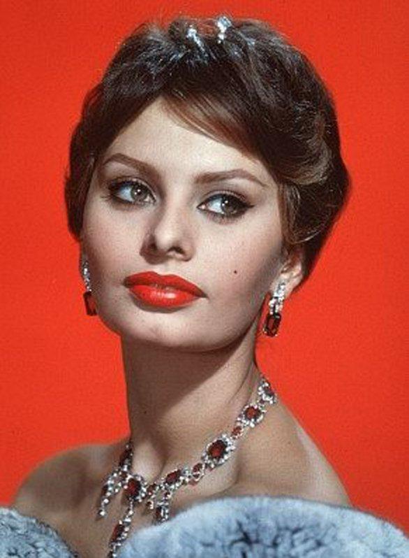 Яркие цитаты и образы Софи Лорен () Яркие цитаты и образы Софи Лорен