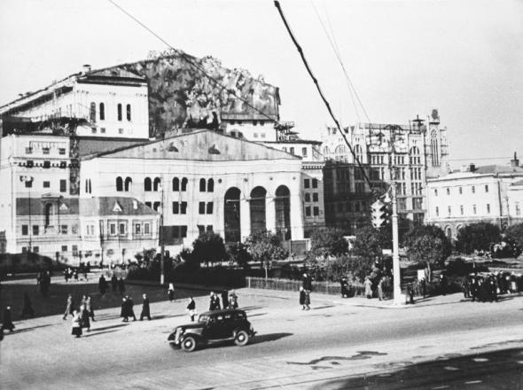 Как Кремль исчез на четыре года Как Кремль исчез на четыре года москва, кремль, вов