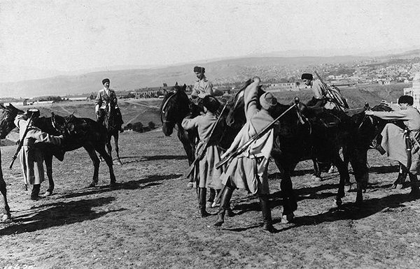 «А где же слава, ваша воинская слава?!»