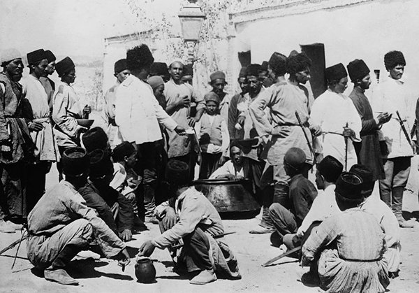 «А где же слава, ваша воинская слава?!»