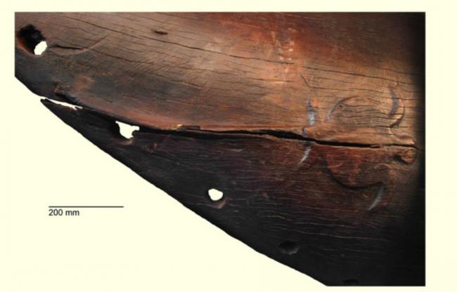 Археологи нашли древнее полинезийское каноэ