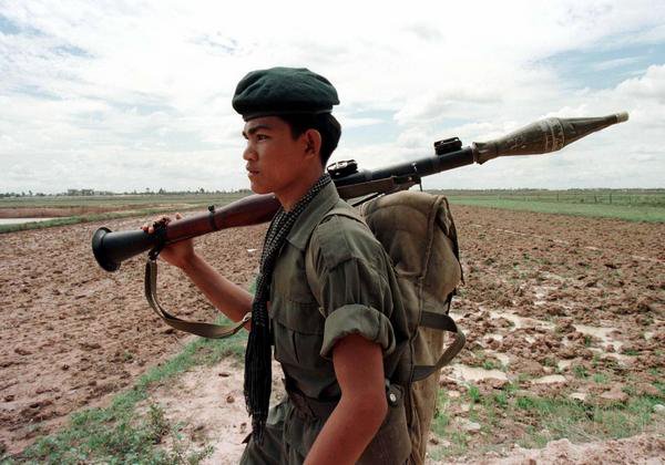 Два коммунистических триумфа