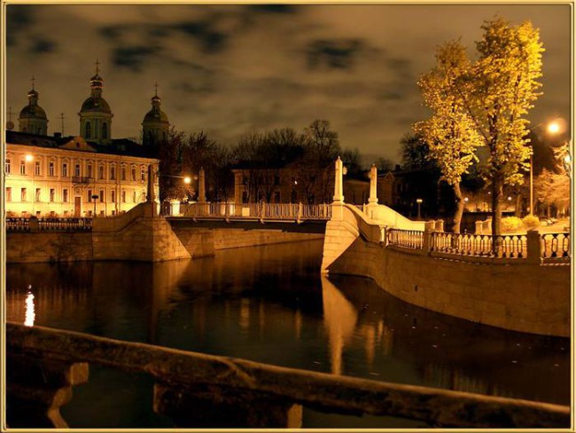 «Град не здешний»