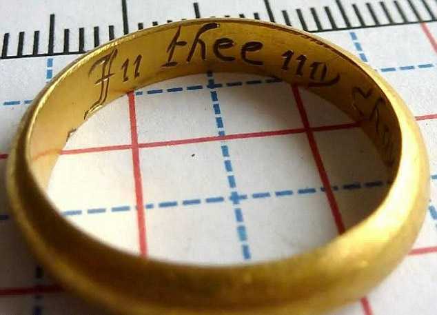 Кладоискатель обнаружил Кольцо Всевластия + Фото () Кладоискатель обнаружил Кольцо Всевластия + Фото