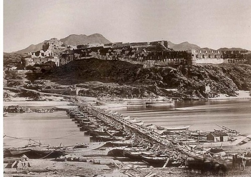 Ключевые снимки в истории фотографии () Ключевые снимки в истории фотографии