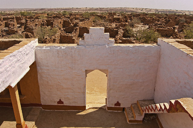 Kuldhara — проклятая деревня смерти + Фото () Kuldhara — проклятая деревня смерти + Фото