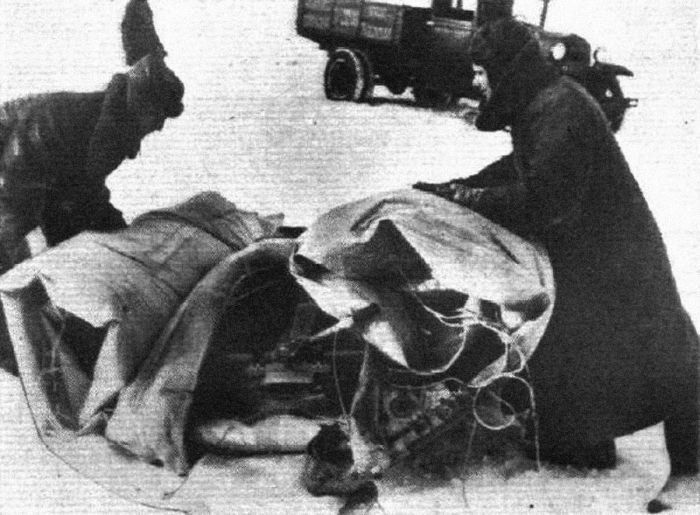 Настоящий надувной самолет, который был создан во время Второй мировой войны () Настоящий надувной самолет, который был создан во время Второй мировой войны