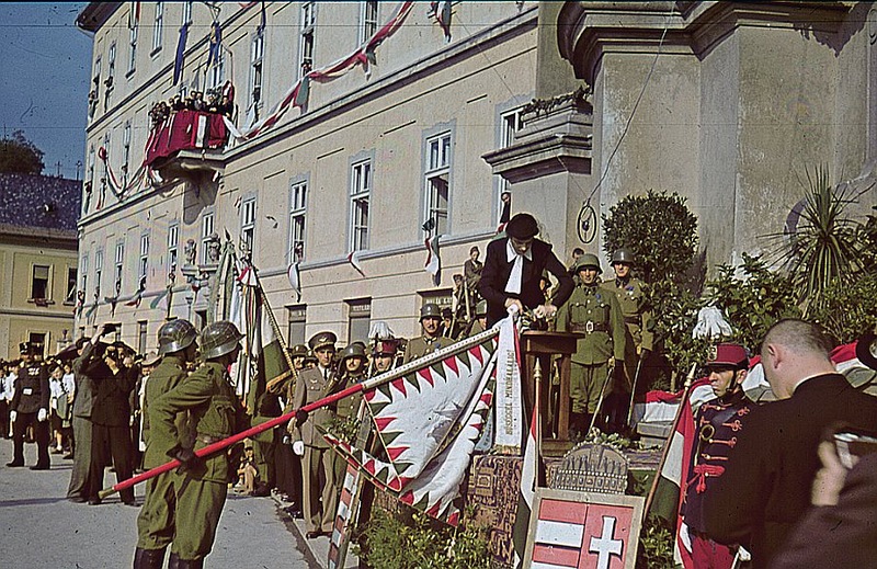 Парад венгерской армии 20 июня 1942
