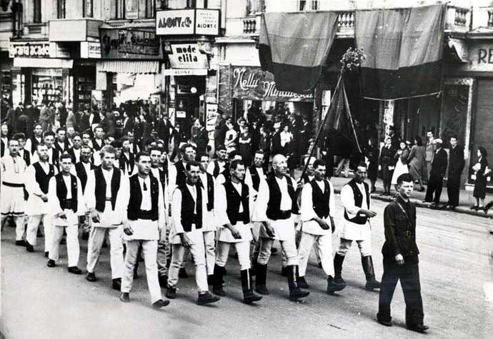 Румынский национализм: от «Железной гвардии» до наших дней () Румынский национализм: от «Железной гвардии» до наших дней