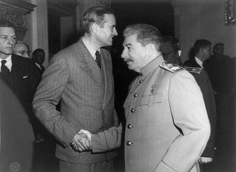 Шутки Иосифа Сталина () Шутки Иосифа Сталина