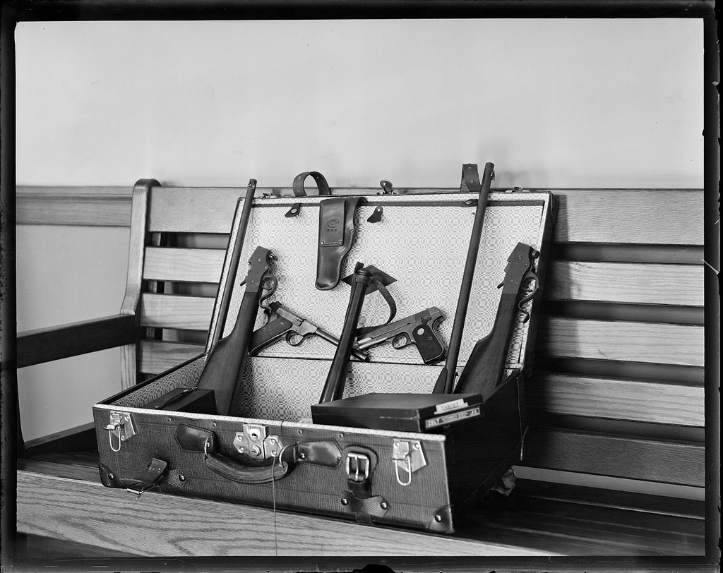 Славные 1930-е в фотографиях из архива бостонской полиции () Славные 1930-е в фотографиях из архива бостонской полиции