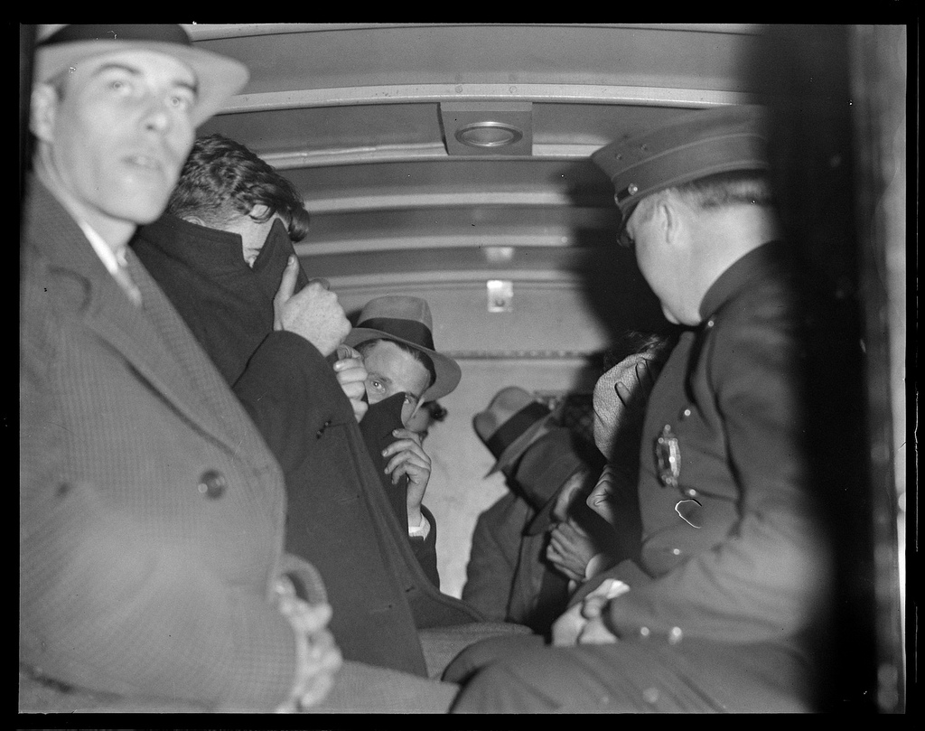 Славные 1930-е в фотографиях из архива бостонской полиции () Славные 1930-е в фотографиях из архива бостонской полиции