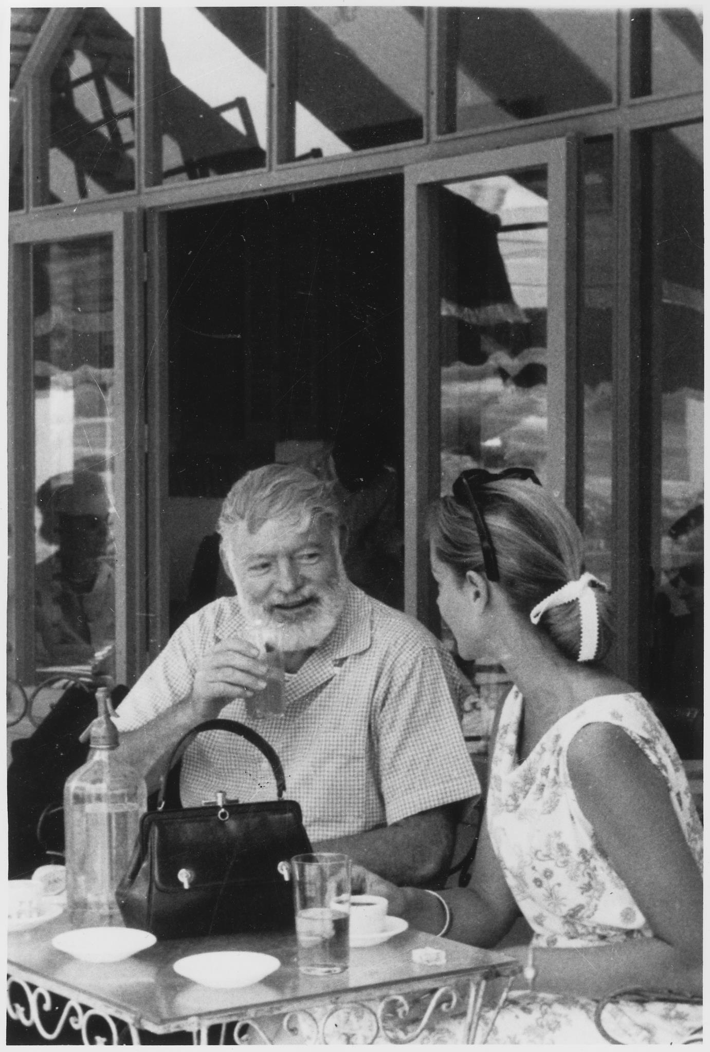 Страсть и одиночество Эрнеста Хемингуэя () Страсть и одиночество Эрнеста Хемингуэя