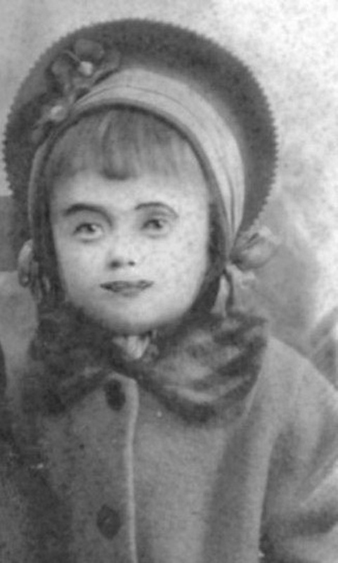 Великая трагедия Эдит Пиаф () Великая трагедия Эдит Пиаф