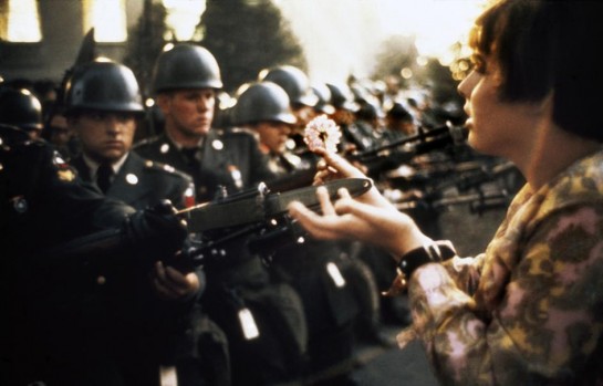 Власть цветов () Власть цветов