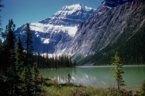 Золотая баба – инопланетный робот?